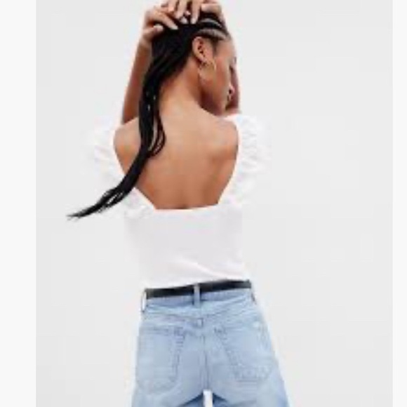 GAP Eyelet Flutter Sleeve Top, White, Size M - Picture 4 of 7